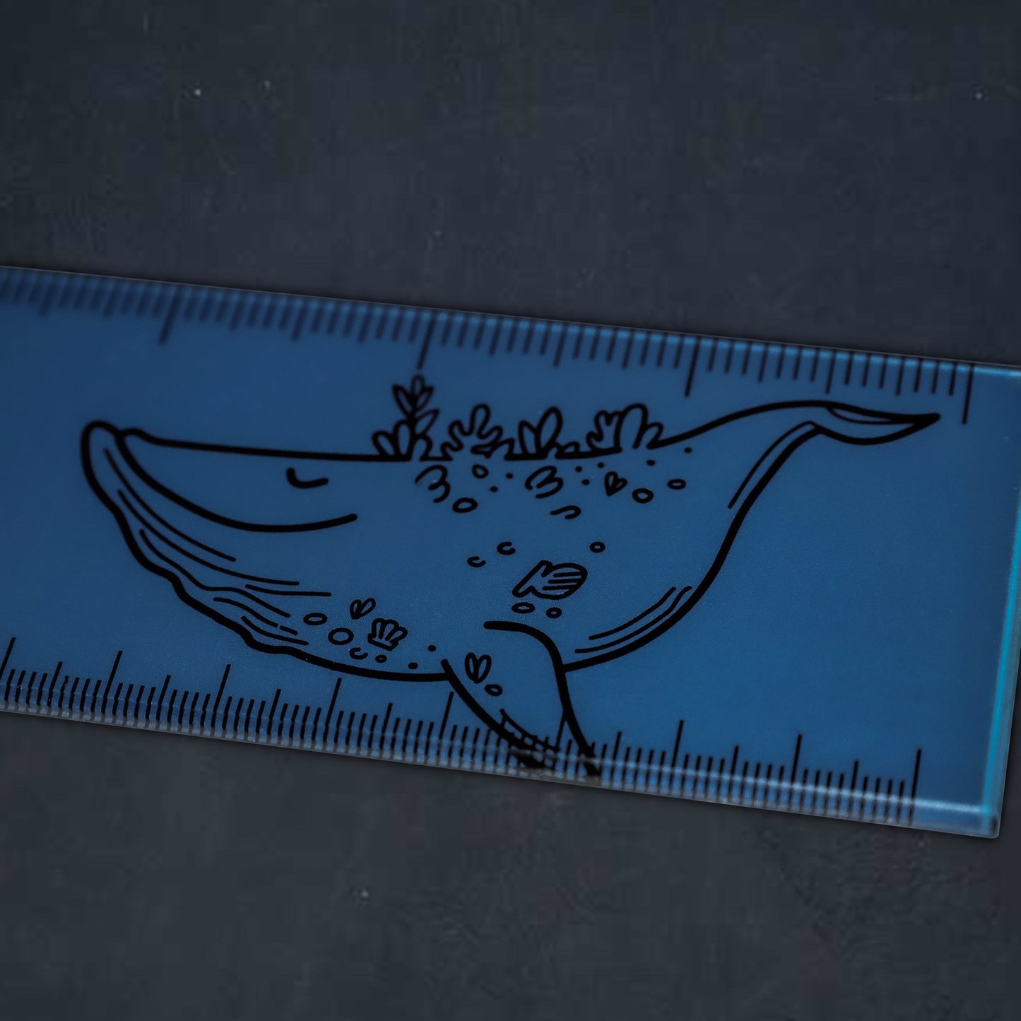 Lineal mit liebevollen Sujets