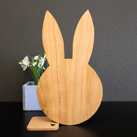 Schneidebrett mit Hasenohren