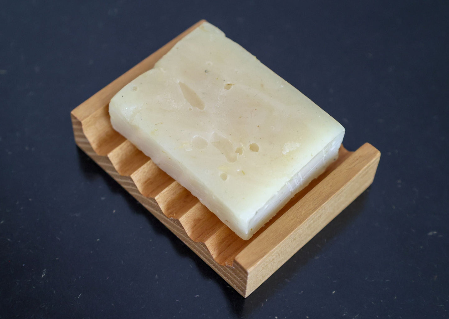 Edle Seifenschale aus Holz